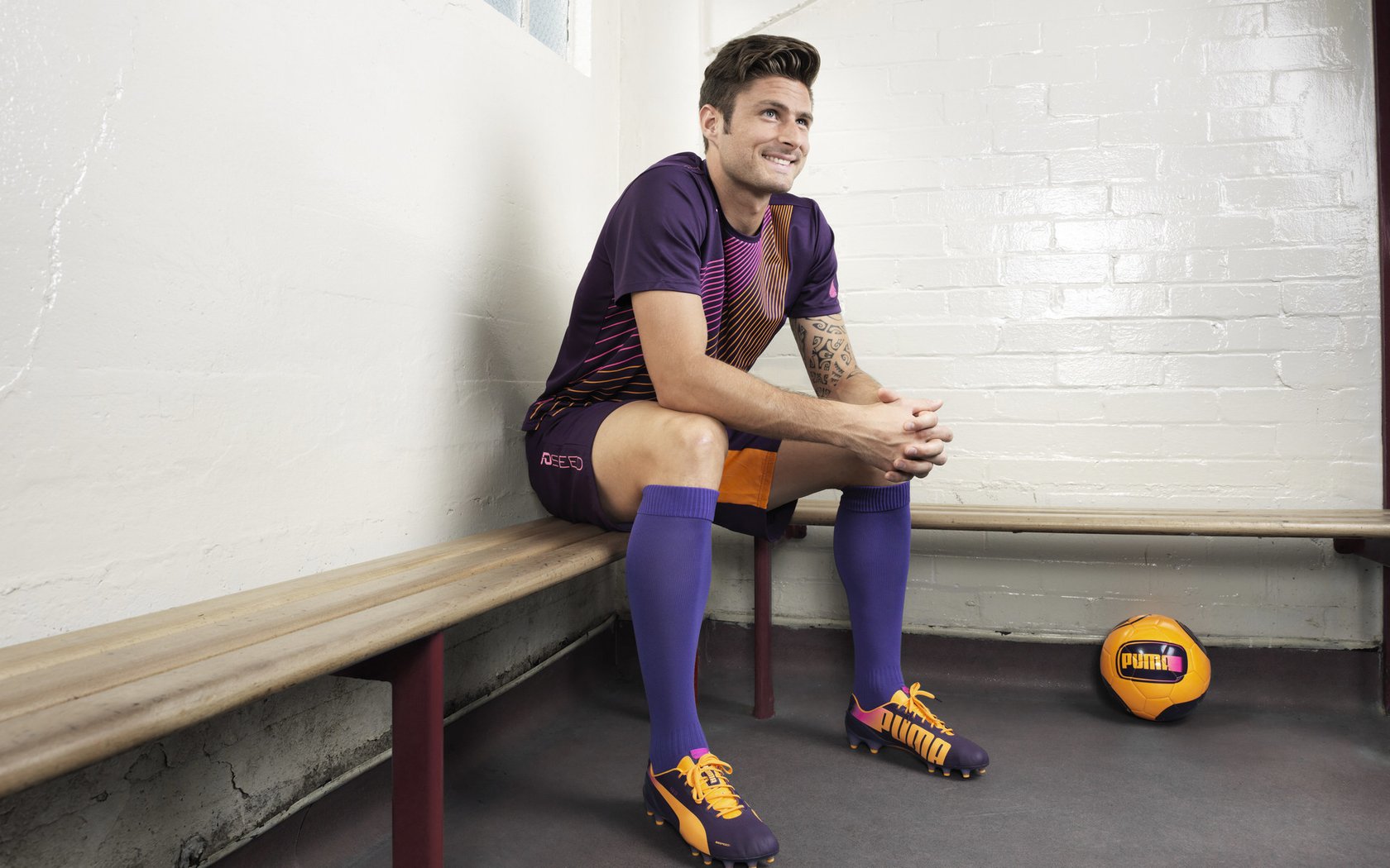 开云体育官方网站网址-投篮命中率提升最快的球员观察，投篮命中率高的姿势